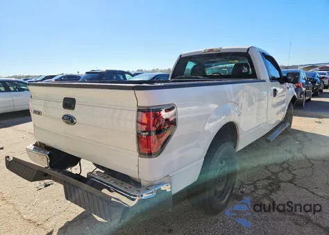 2010 Ford F150 z USA, uszkodzony, nr VIN 1FTMF1CW1AKB23883